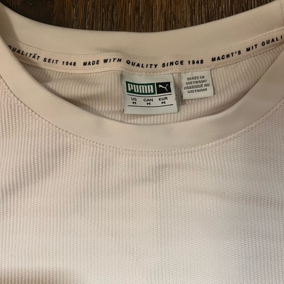 Puma workout top - Picture 2 of 2